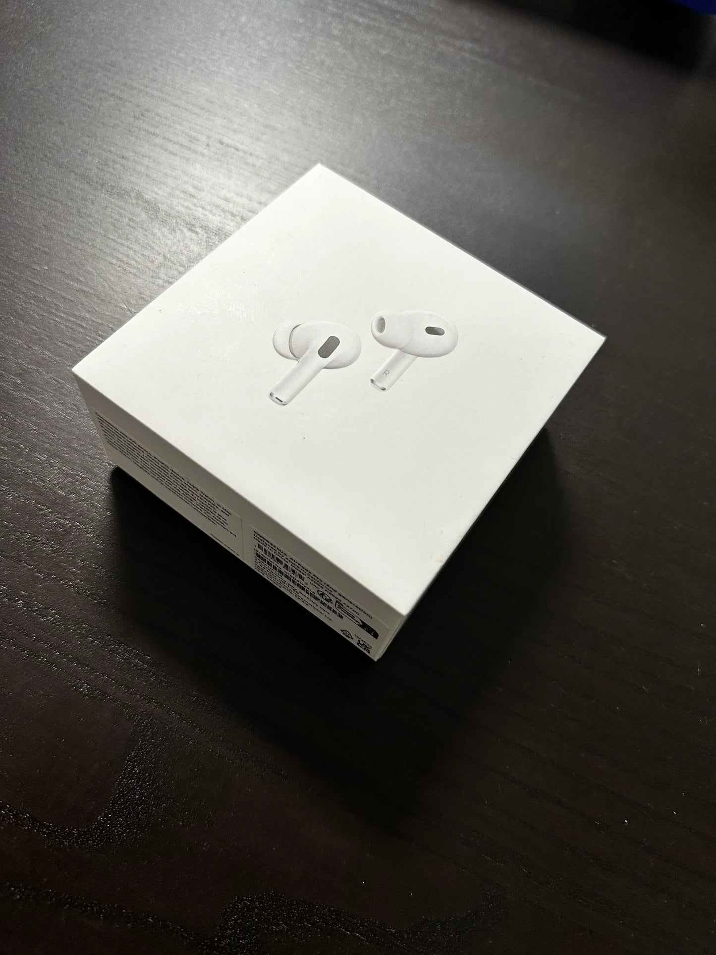 Apple AirPods Pro 2 – Hülle verkratzt – Lightning – Mit Box