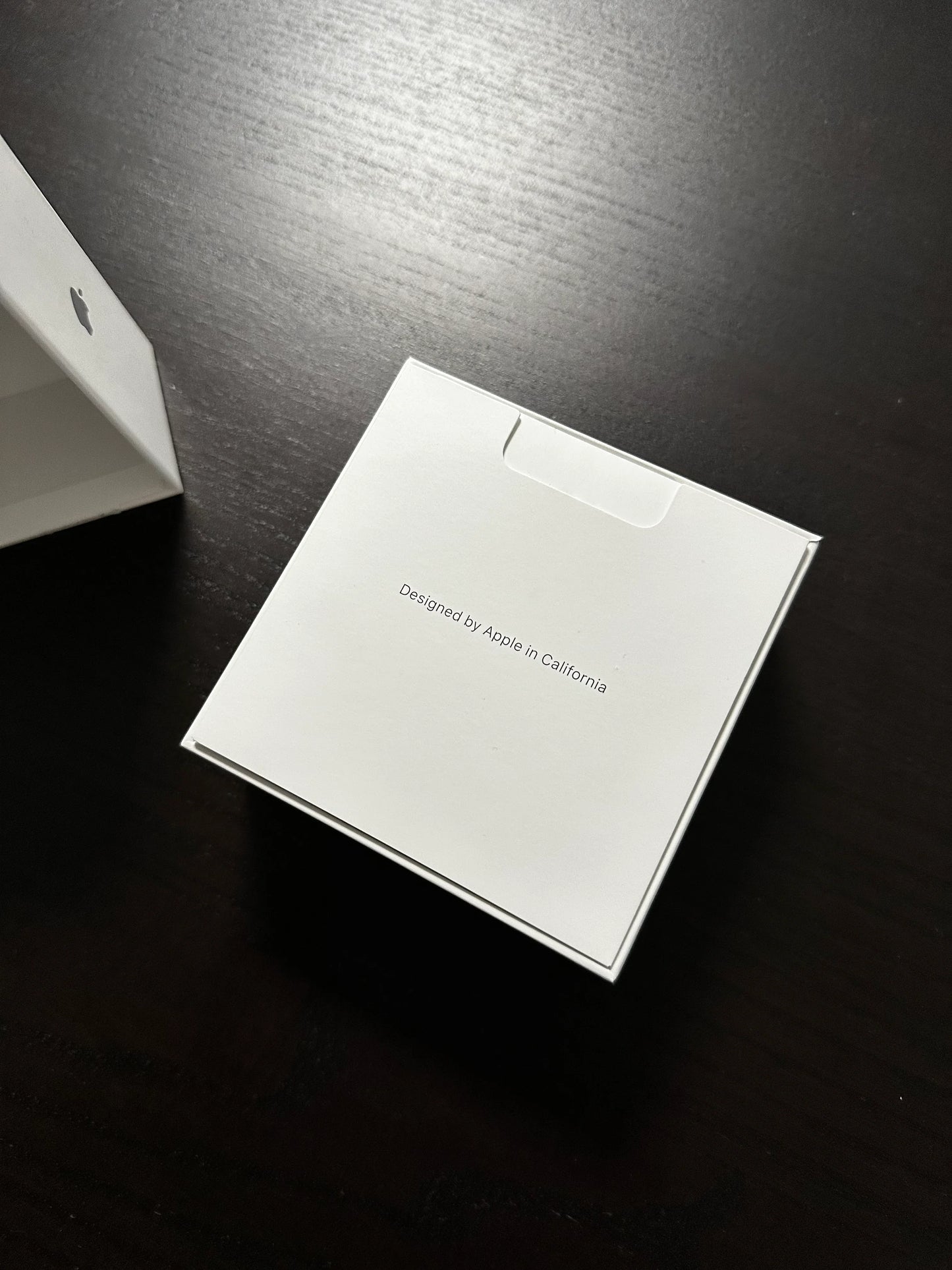 Apple AirPods Pro 2 – Hülle verkratzt – Lightning – Mit Box